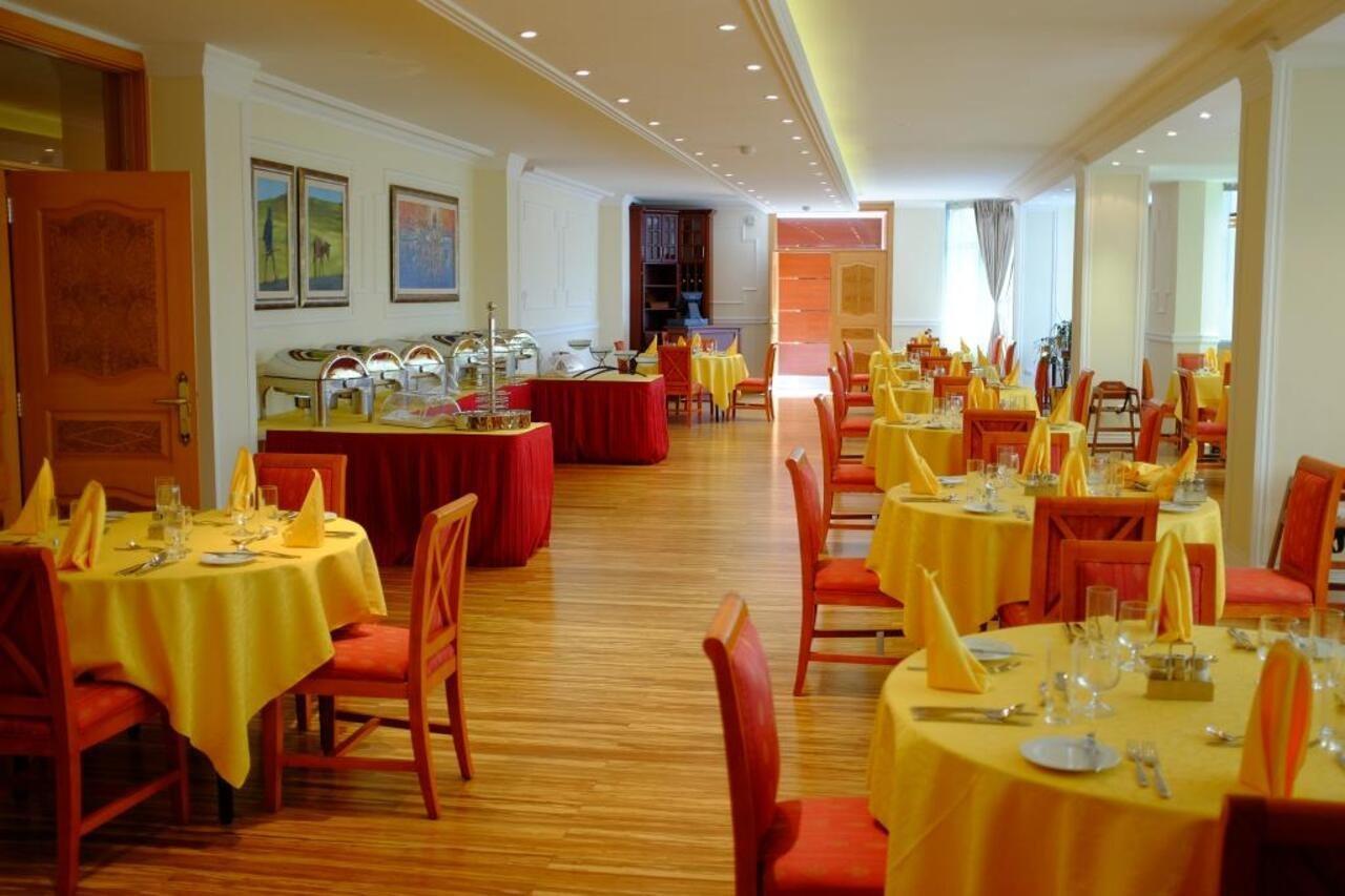 Abyssinia Renaissance Hotel Addisz-Abeba Kültér fotó