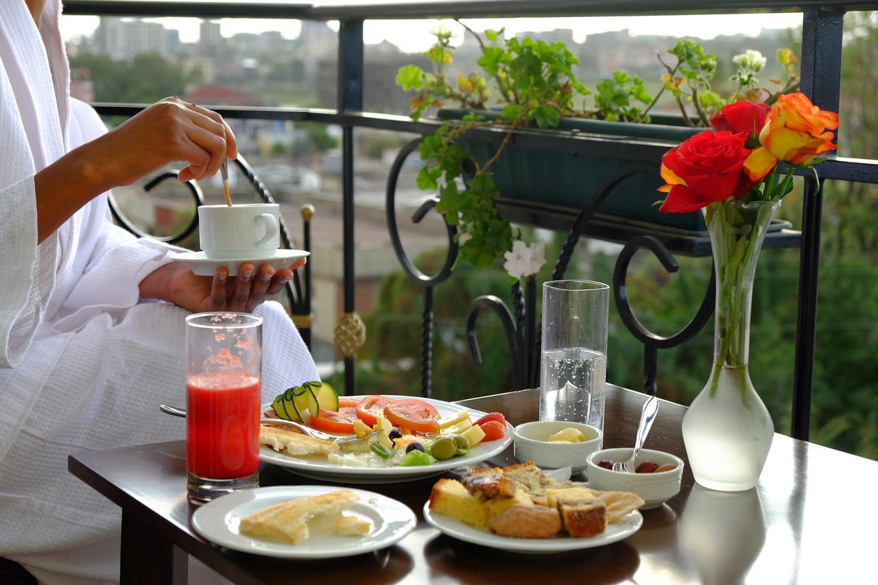 Abyssinia Renaissance Hotel Addisz-Abeba Kültér fotó