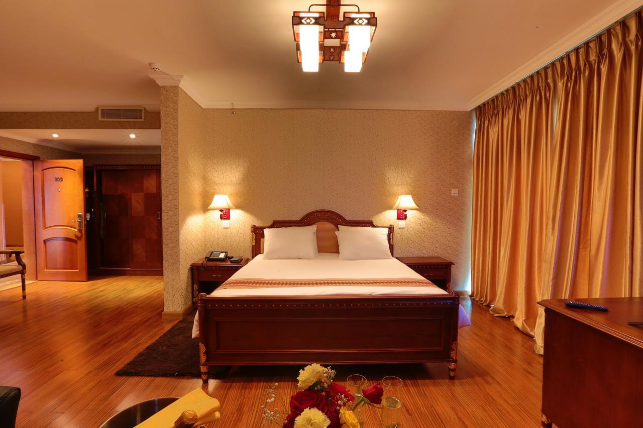 Abyssinia Renaissance Hotel Addisz-Abeba Kültér fotó