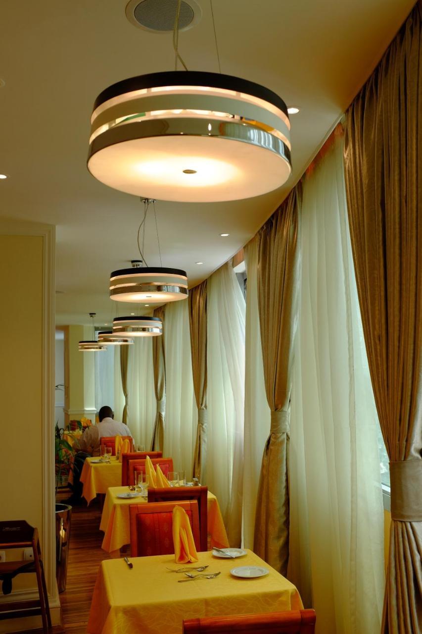 Abyssinia Renaissance Hotel Addisz-Abeba Kültér fotó